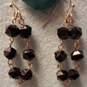 BLACK CRYSTAL EARRINGS